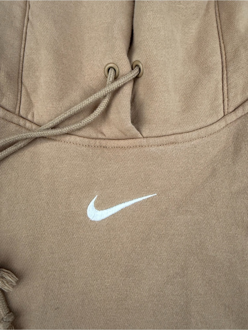 Nike women’s tan oversized cropped hoodie - Picture 2 of 4
